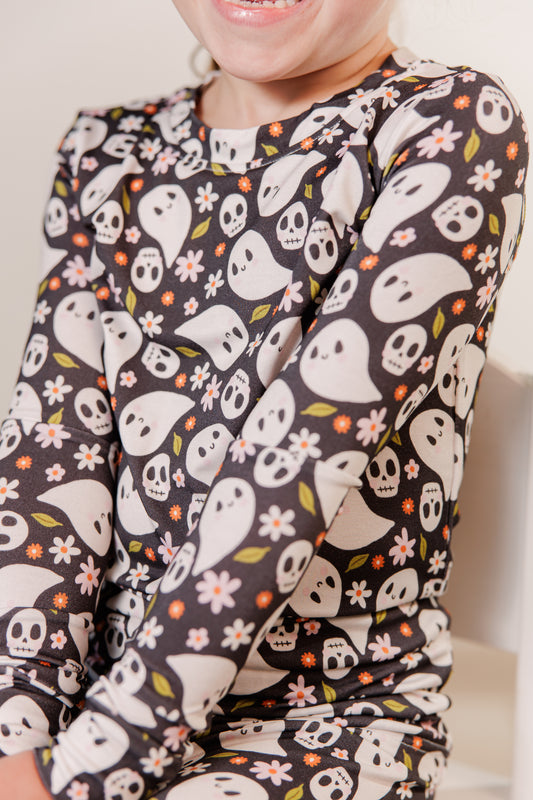 Two Piece - Bloom and Boo in Night