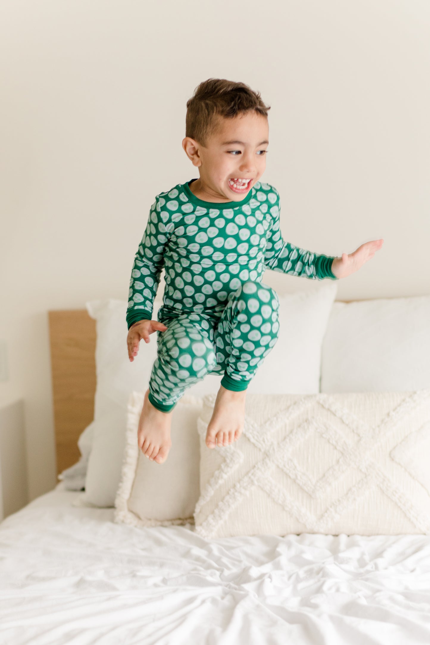 Two Piece - Alien Invasion in Green