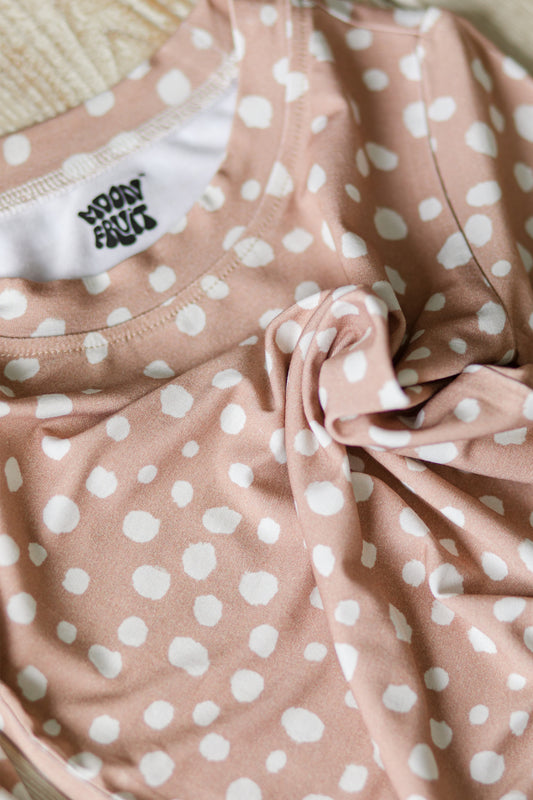 Two Piece - White Dwarfs in Fawn