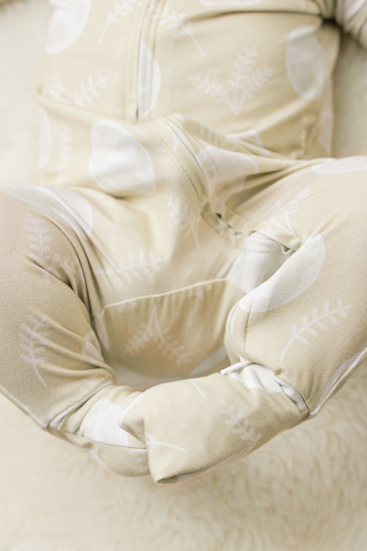 Zippy - Harvest Moon in Wheat